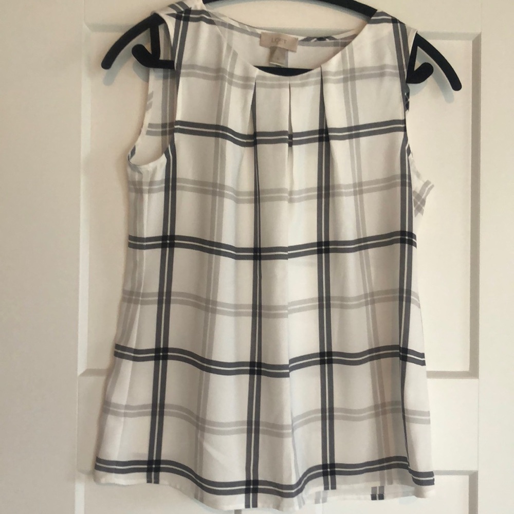 LOFT outlet, sleeveless top, size S
